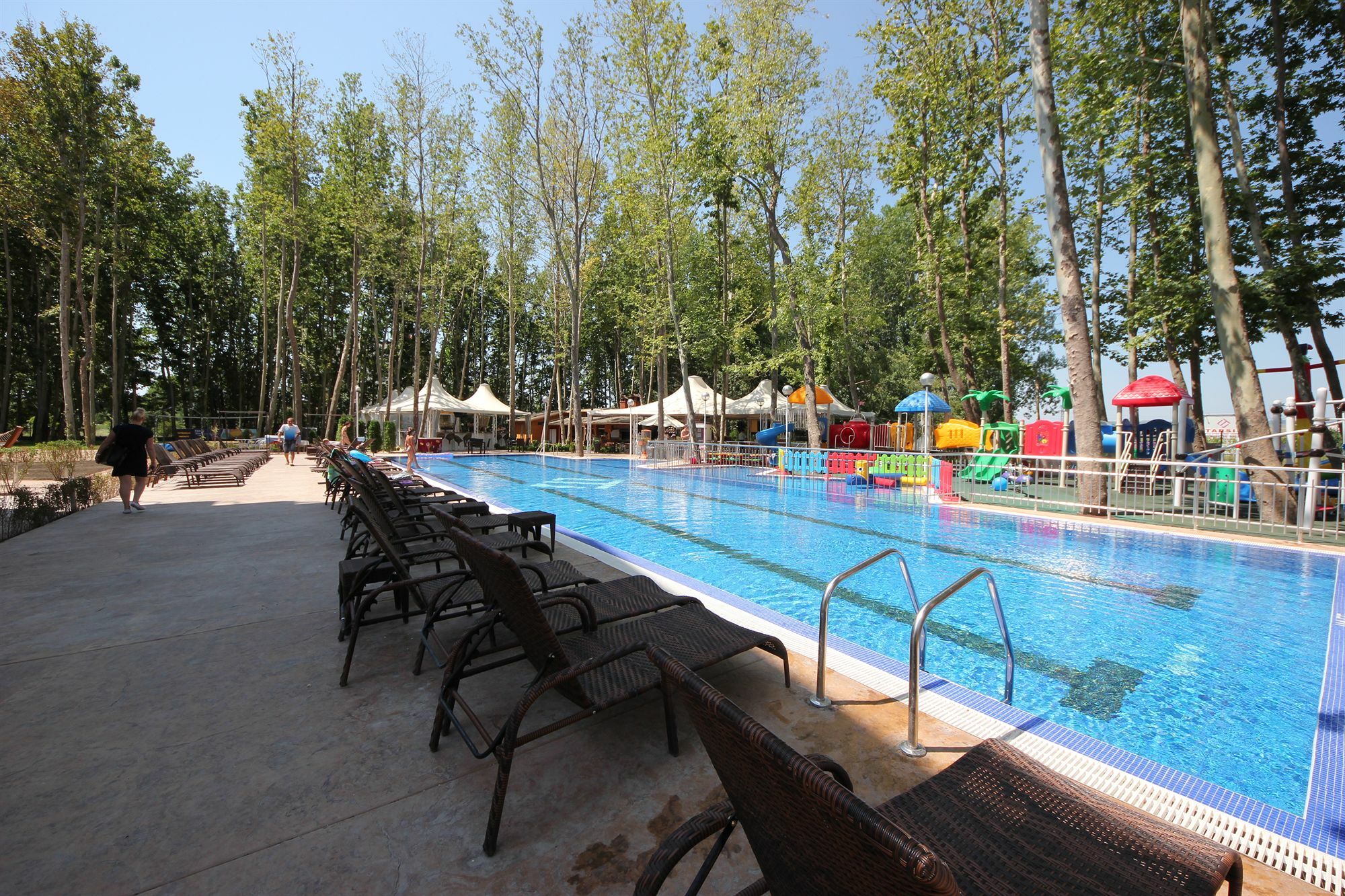 Menada Tarsis Apartments Sunny Beach Exterior photo