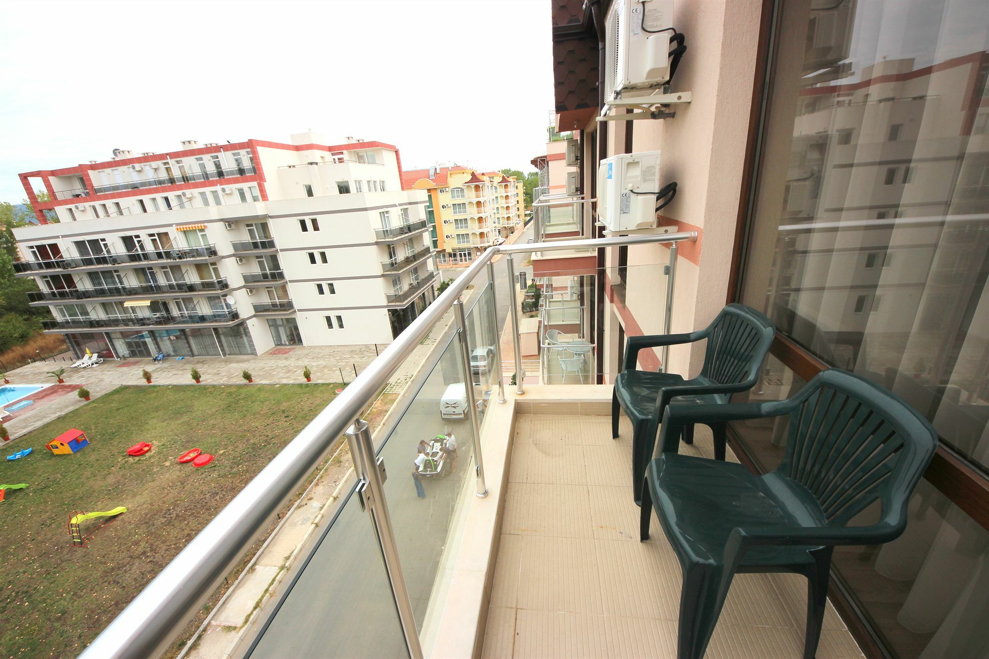 Menada Tarsis Apartments Sunny Beach Exterior photo