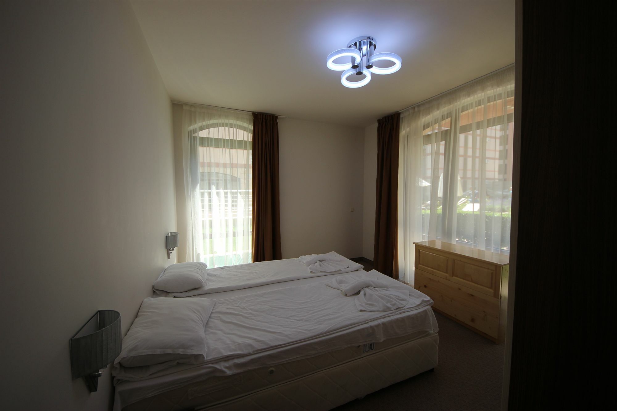 Menada Tarsis Apartments Sunny Beach Exterior photo